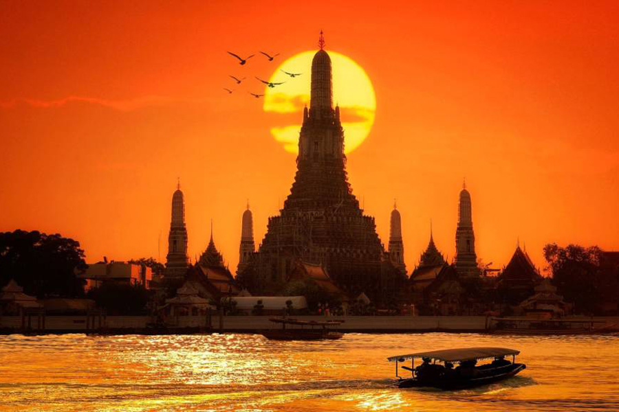 Chao Phraya river cruise Thailand