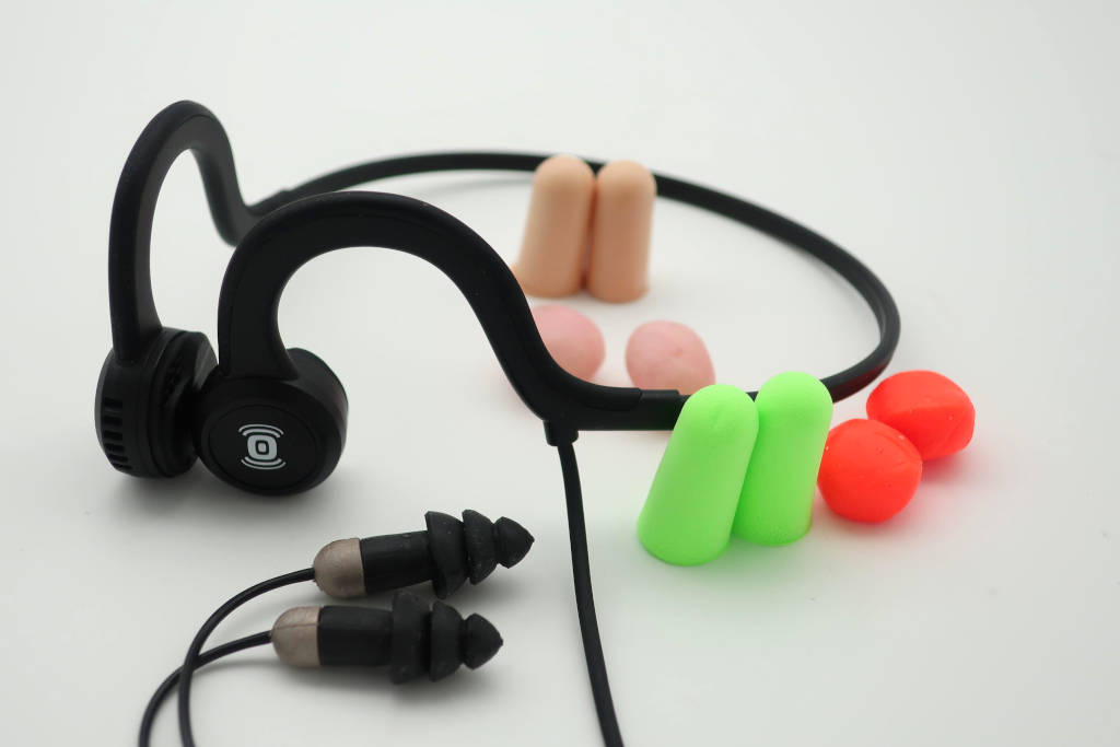 travel gadgets headphones