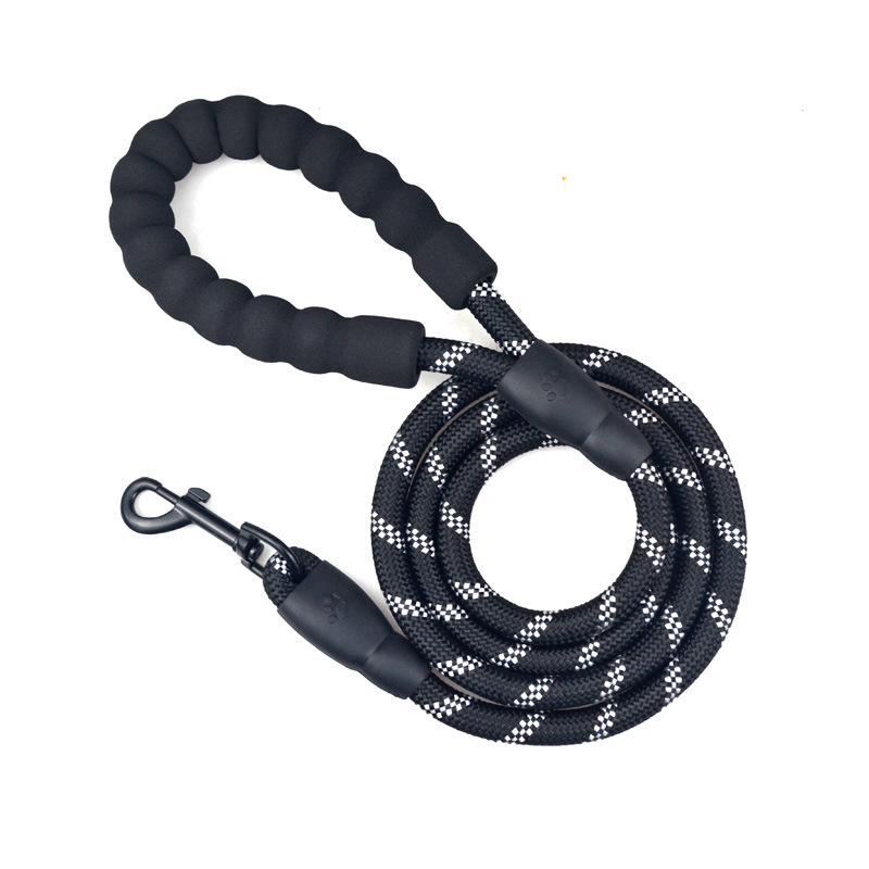 Durable Dog Reflective Rope Leash – - Image 5